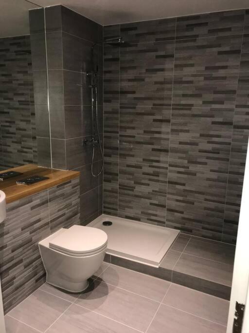 Bond Street Luxury Apartment Central 첼름스퍼드 외부 사진