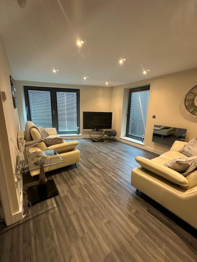Bond Street Luxury Apartment Central 첼름스퍼드 외부 사진