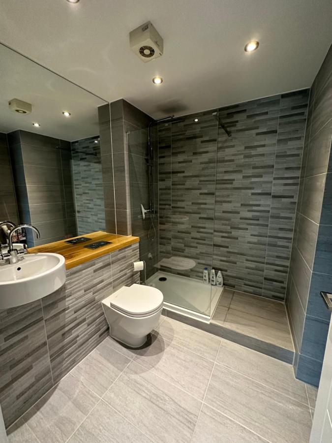 Bond Street Luxury Apartment Central 첼름스퍼드 외부 사진